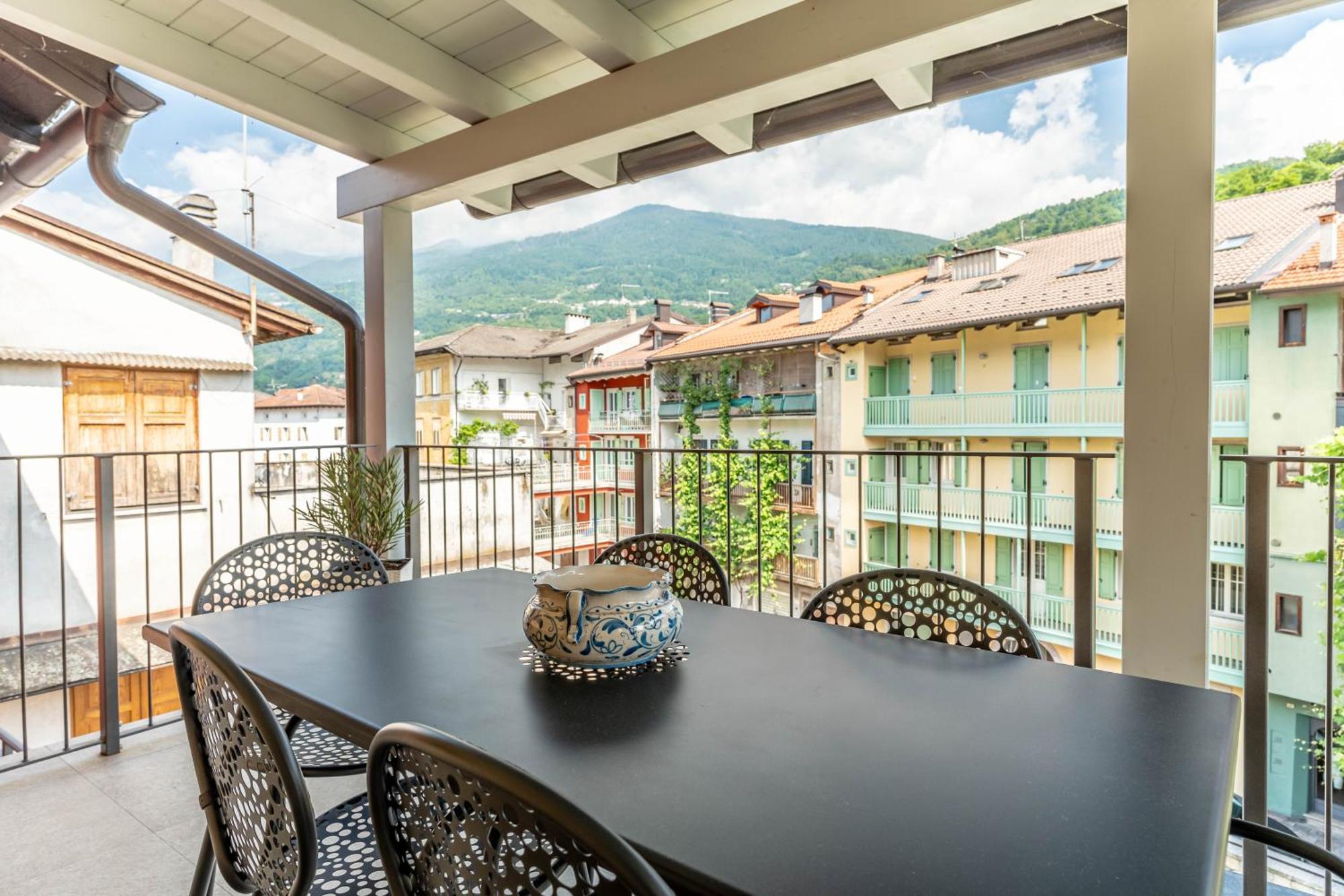 Apartamento Luxury 2Br W/ River Castle View In Borgo Valsugana Exterior foto