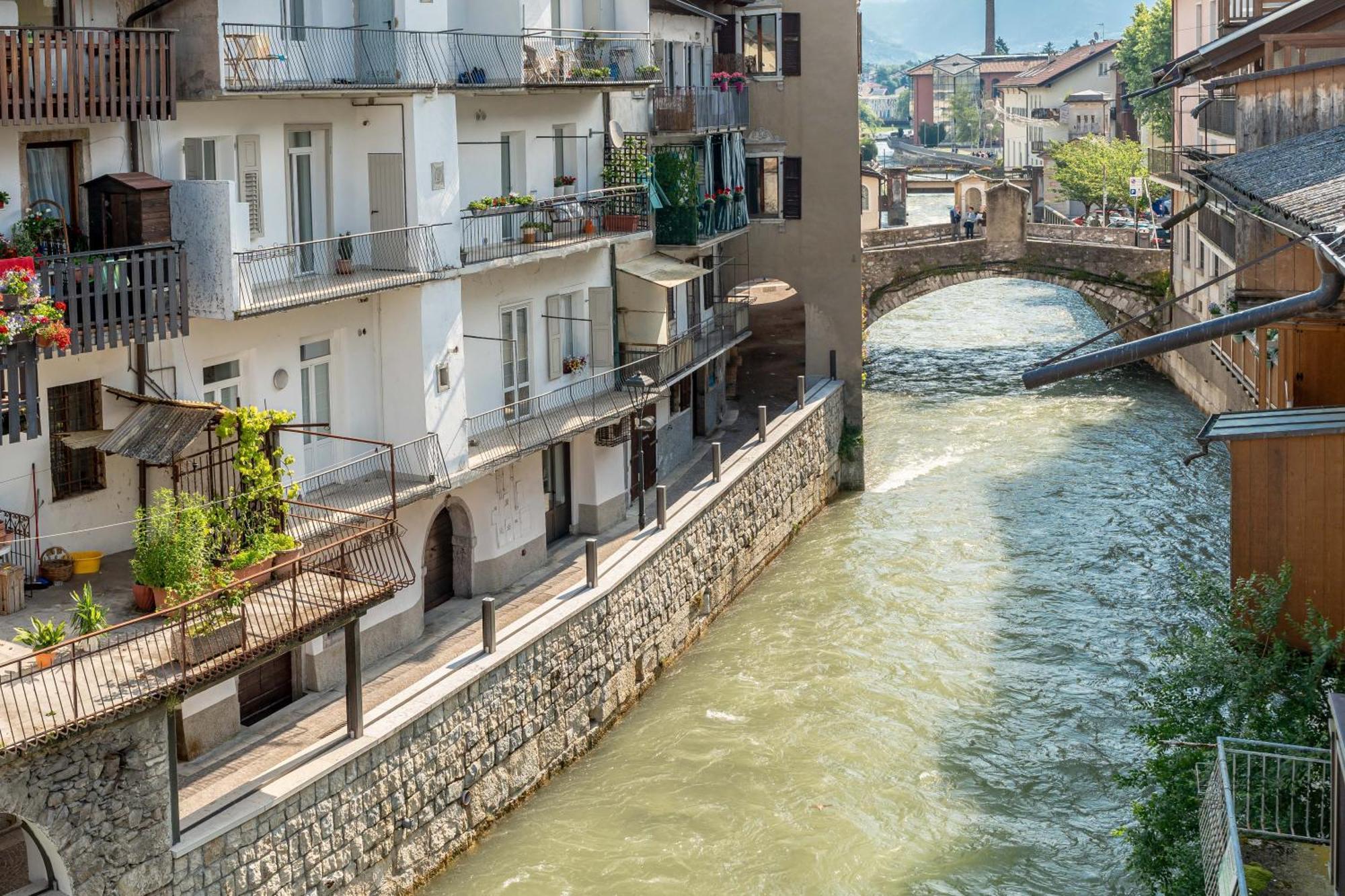 Apartamento Luxury 2Br W/ River Castle View In Borgo Valsugana Exterior foto