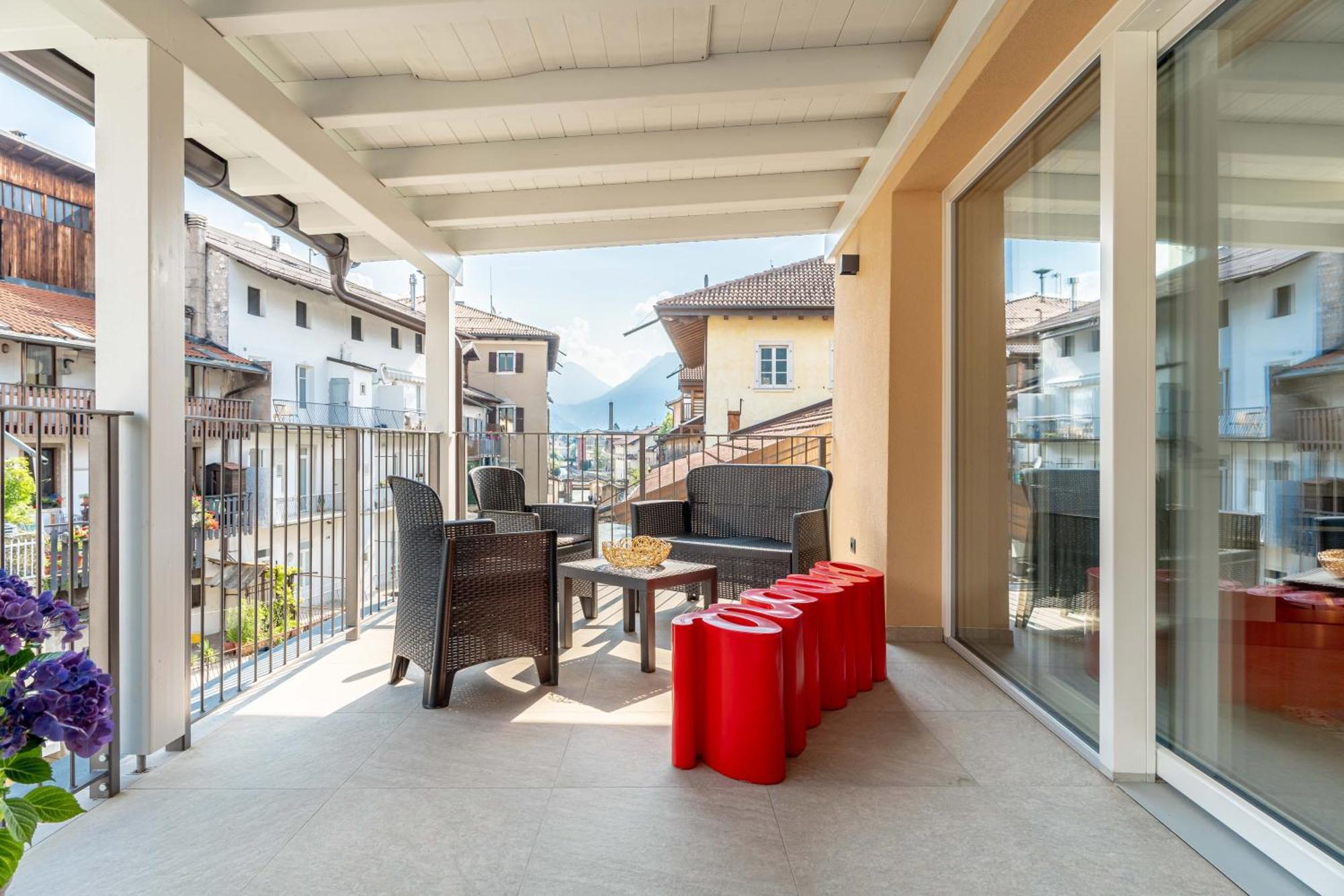 Apartamento Luxury 2Br W/ River Castle View In Borgo Valsugana Exterior foto
