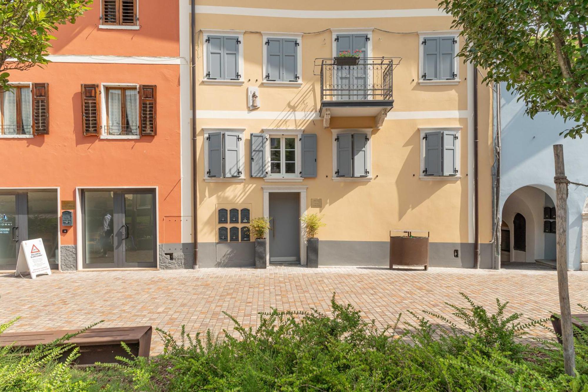 Apartamento Luxury 2Br W/ River Castle View In Borgo Valsugana Exterior foto